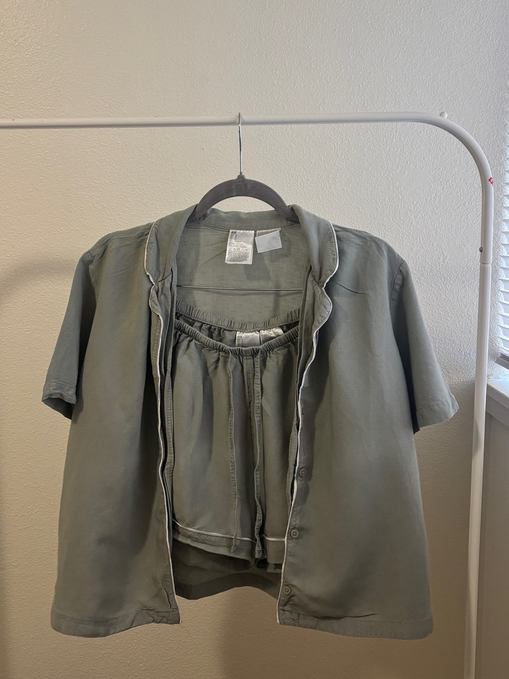 H&M Short-Sleeve top and Shorts Pajamas Set in Sage Green